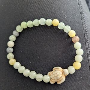 Sea Turtle Beaded Bracelet  Stretchy